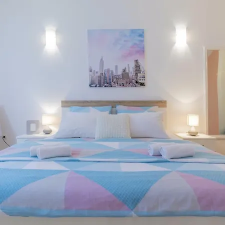 Апартаменти Center Penthouse