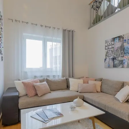 Center Penthouse