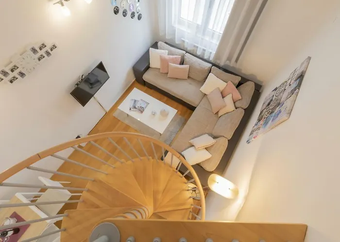 Center Penthouse Apartment