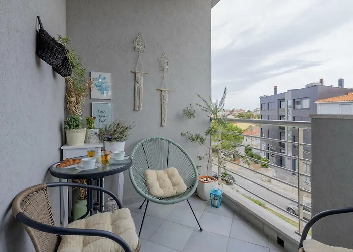 Apartment Center Penthouse *