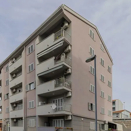 アパート Center Penthouse *